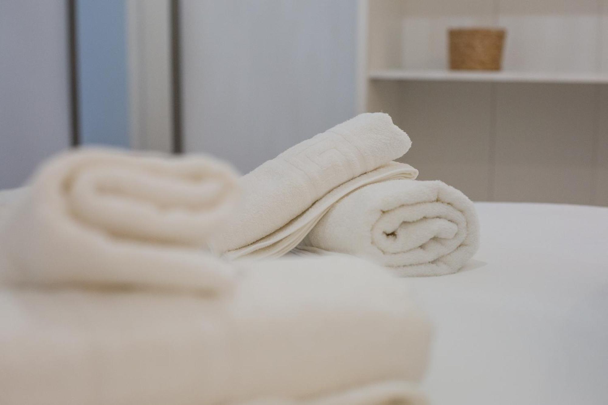 Wish Suite Conde De Sevilla Екстериор снимка