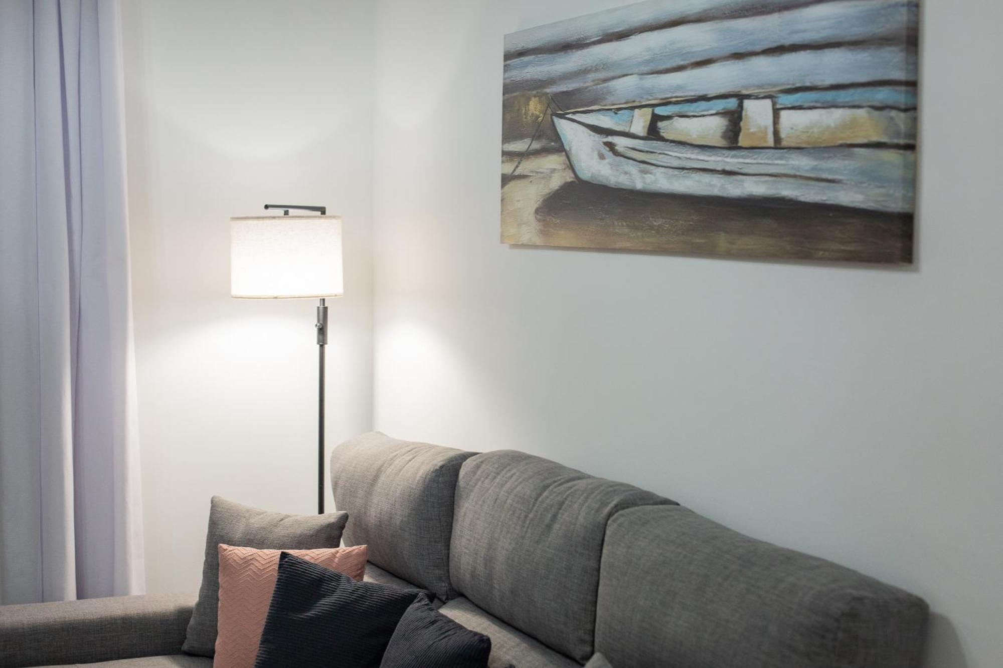 Wish Suite Conde De Sevilla Екстериор снимка