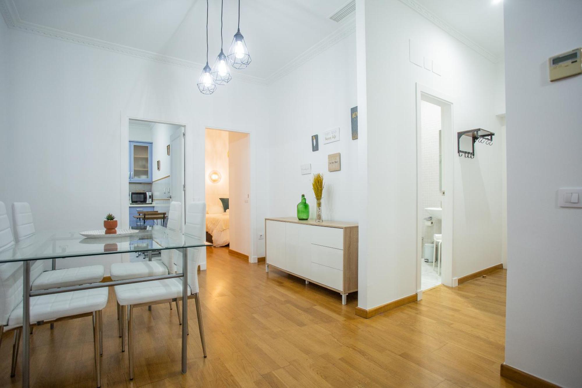 Wish Suite Conde De Sevilla Екстериор снимка
