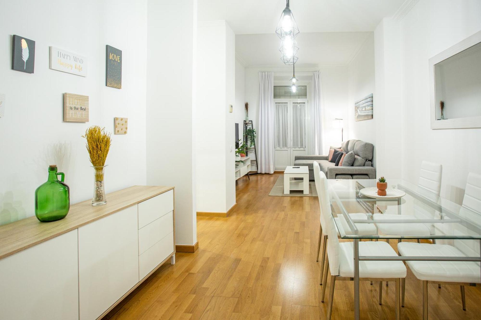Wish Suite Conde De Sevilla Екстериор снимка
